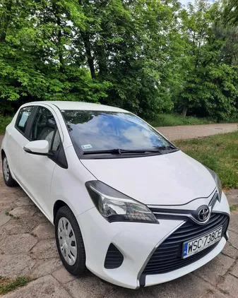 mazowieckie Toyota Yaris cena 35000 przebieg: 114800, rok produkcji 2015 z Sochaczew